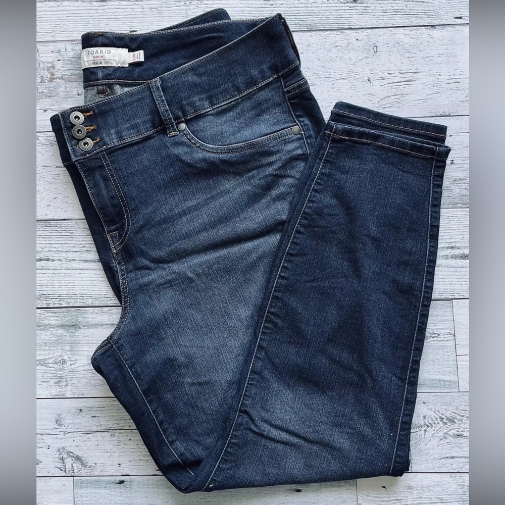 TORRID Jegging Skinny Super Stretch High-Rise Blue Jeans | Size 22 Regular